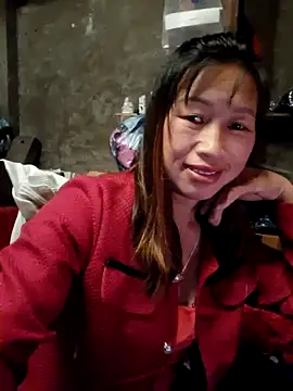 ngocngoc cute online show from November 2025 02:06:01 PM