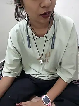 Anjana Lovely online show from October 2025 06:02:02 AM