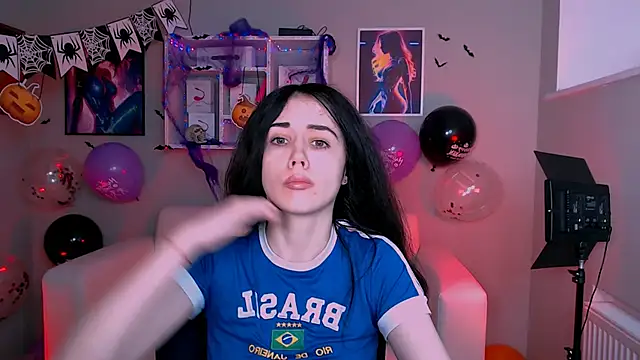 Snapshot of riley_sanders chatting on October 2025 09:17:04 AM riley sanders online show from October 2025 09:17:04 AM