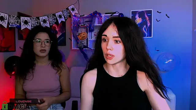 Snapshot of riley_sanders chatting on October 2025 10:16:02 AM riley sanders online show from October 2025 10:16:02 AM