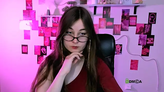 lilith diva online show from April 2026 07:10:01 PM