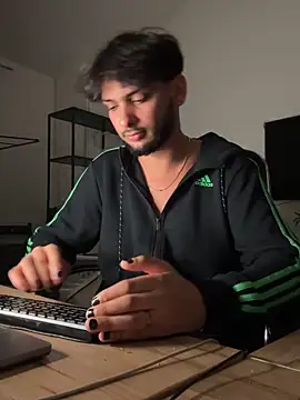 Gipsyboysteve online show from September 2025 01:53:02 AM