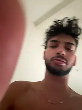 Gipsyboysteve online show from April 2026 10:49:02 AM