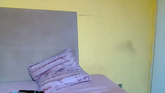 thique doll online show from October 2025 08:31:01 PM