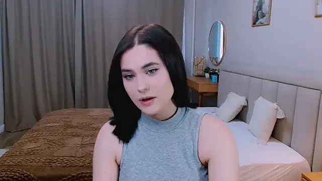 lil angel  online show from March 2026 03:38:01 PM