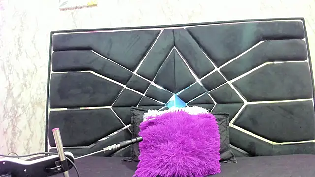 LITTLESUSSYY  online show from September 2025 11:48:01 AM