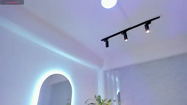 lily cash1 online show from April 2026 11:26:02 AM