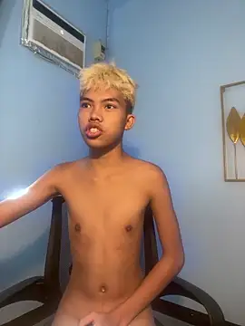 urcumjp online show from March 2026 12:05:01 AM