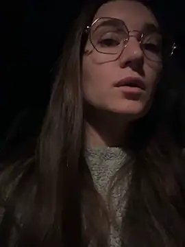 bambifarrina online show from March 2026 05:19:01 AM