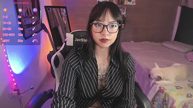 blackfllame online show from November 2025 11:04:01 PM