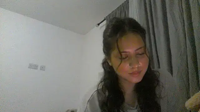 laylabliss online show from October 2025 01:14:01 AM