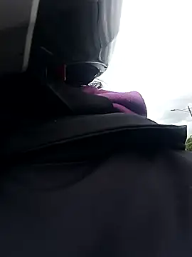 Foxxy Doll online show from October 2025 02:18:02 PM