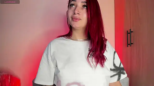 scarlett Collinss online show from September 2025 12:54:01 PM