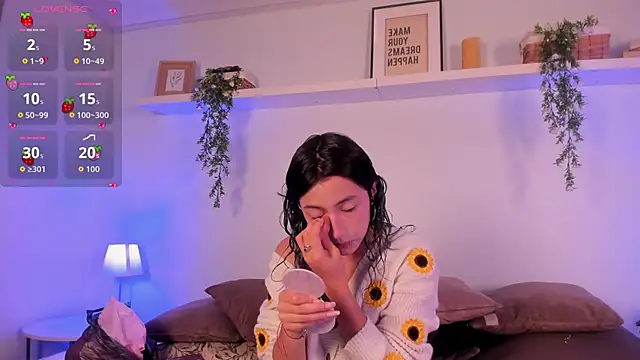 Snapshot of Vampgyal chatting on October 2025 08:10:01 PM Vampgyal online show from October 2025 08:10:01 PM