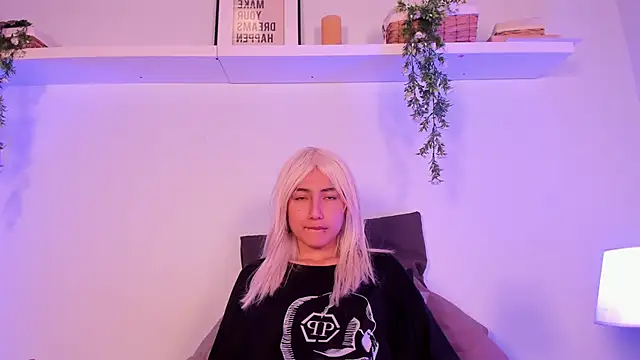 Snapshot of Vampgyal chatting on October 2025 09:02:02 PM Vampgyal online show from October 2025 09:02:02 PM