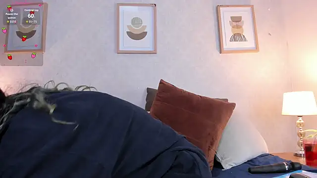 Snapshot of Vampgyal chatting on December 2025 05:36:02 AM Vampgyal online show from December 2025 05:36:02 AM