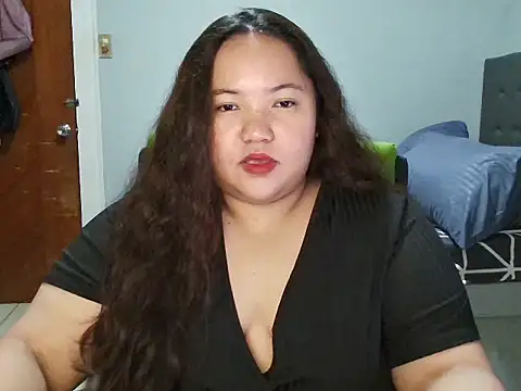 LianaCruzado online show from October 2025 03:18:02 PM