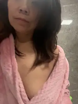 anna yngs online show from September 2025 01:21:02 AM