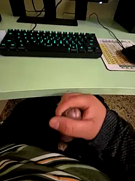 Snapshot of sapasupu6 chatting on November 2025 07:02:02 PM sapasupu6 online show from November 2025 07:02:02 PM