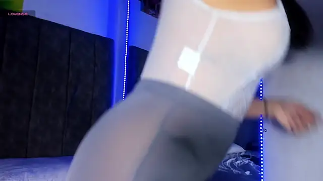 luna78hard online show from November 2025 01:51:02 AM