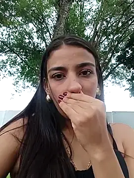 -juicy  online show from October 2025 09:42:01 PM