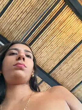 -juicy  online show from December 2025 09:41:02 PM