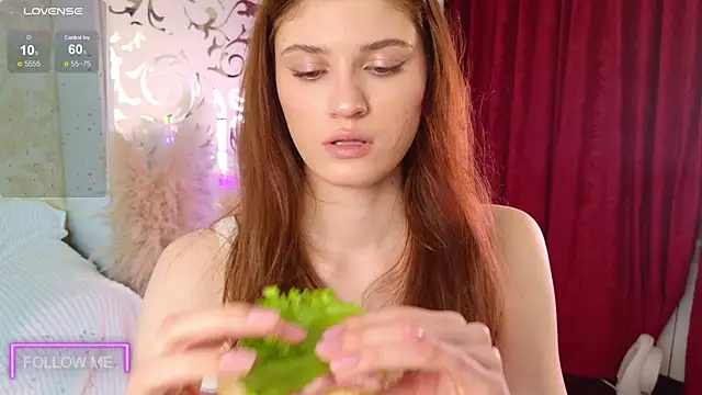 Angell Wild online show from November 2025 12:29:02 PM