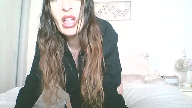 EllaKent online show from April 2026 02:36:02 PM