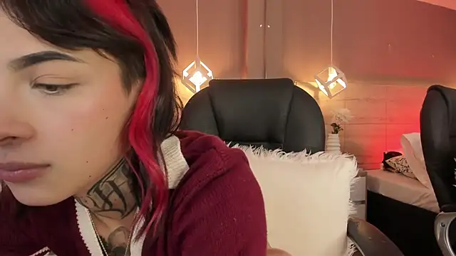 Snapshot of aa_lunit chatting on January 2026 07:11:01 PM aa lunit online show from January 2026 07:11:01 PM