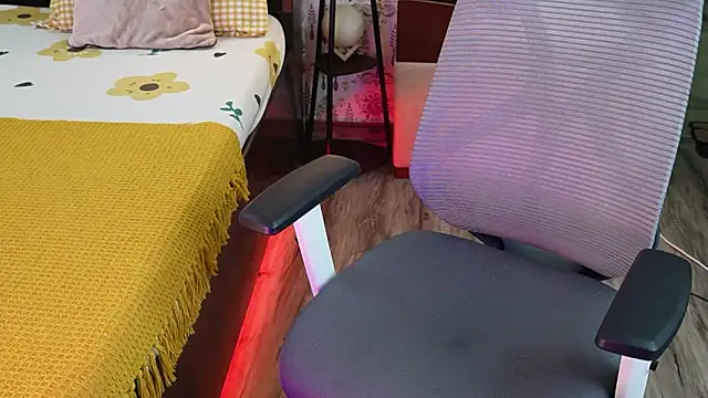 NidhiChandra online show from June 2026 01:21:02 PM