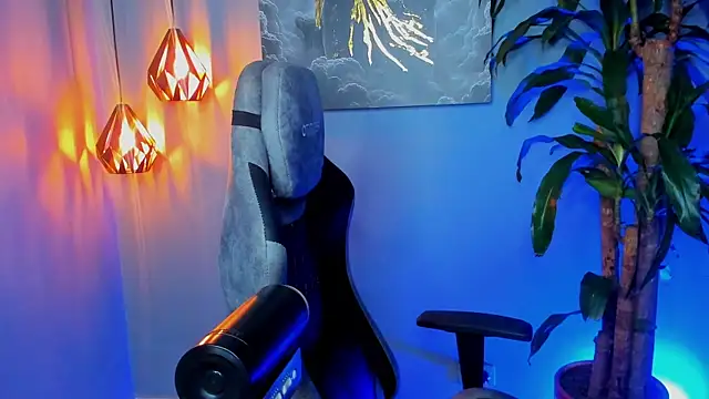 AndresR3 online show from November 2025 04:01:01 AM