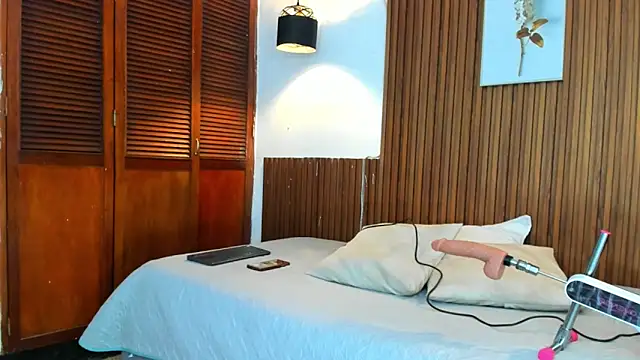 David niet online show from September 2025 05:37:01 PM