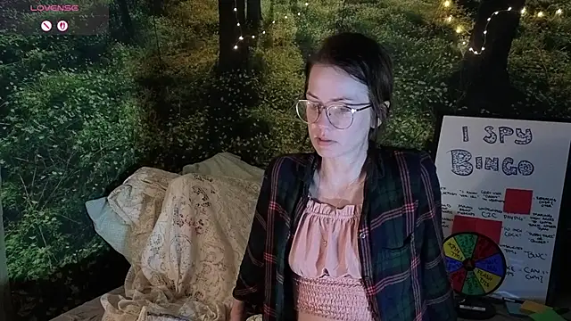 kohlbird online show from September 2025 04:49:02 AM