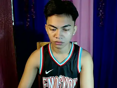 Snapshot of urguy_marco chatting on September 2025 01:11:01 AM urguy marco online show from September 2025 01:11:01 AM