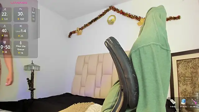 blue wxw online show from February 2026 03:05:02 AM