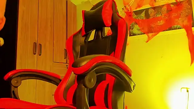 ALPHA DOMINUS  online show from October 2025 03:53:02 AM