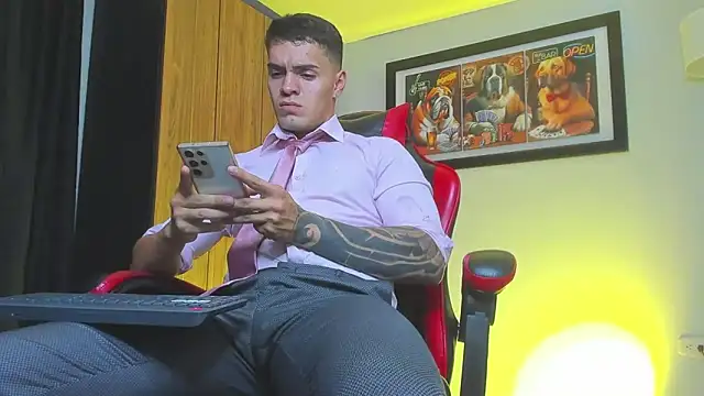 ALPHA DOMINUS  online show from March 2026 04:09:01 AM