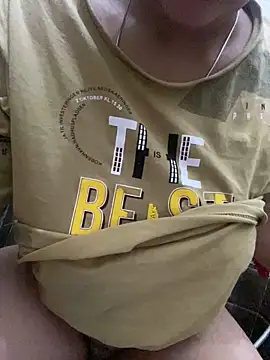 misharani00 online show from October 2025 12:49:02 AM