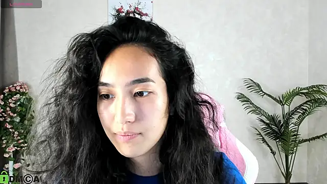 FlirtyAura online show from September 2025 03:41:02 AM