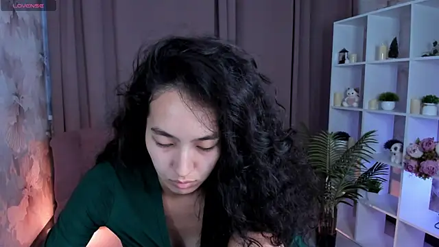 Snapshot of FlirtyAura chatting on July 2026 03:42:01 AM FlirtyAura online show from July 2026 03:42:01 AM