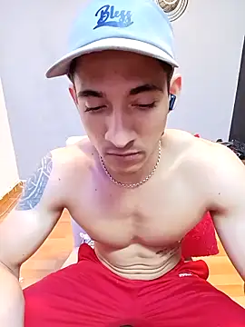 jhonny thes28 online show from December 2025 05:17:01 PM