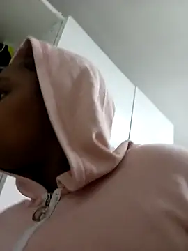 SativaHot96 online show from March 2026 04:14:02 AM