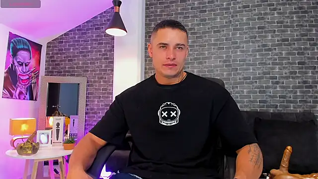 connorsmiith online show from September 2025 11:56:01 AM