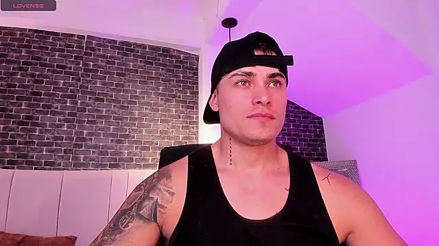 connorsmiith online show from March 2026 03:07:02 PM