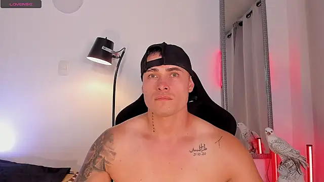 connorsmiith online show from June 2026 11:27:02 AM