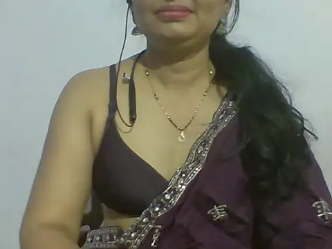 Snapshot of Marathi_q4een01 chatting on June 2026 04:33:02 AM Marathi q4een01 online show from June 2026 04:33:02 AM