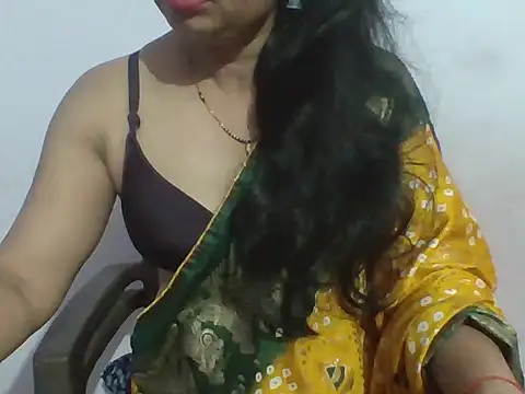 Snapshot of Marathi_q4een01 chatting on June 2026 03:20:02 AM Marathi q4een01 online show from June 2026 03:20:02 AM
