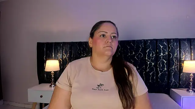 katte landerr online show from February 2026 01:06:02 PM