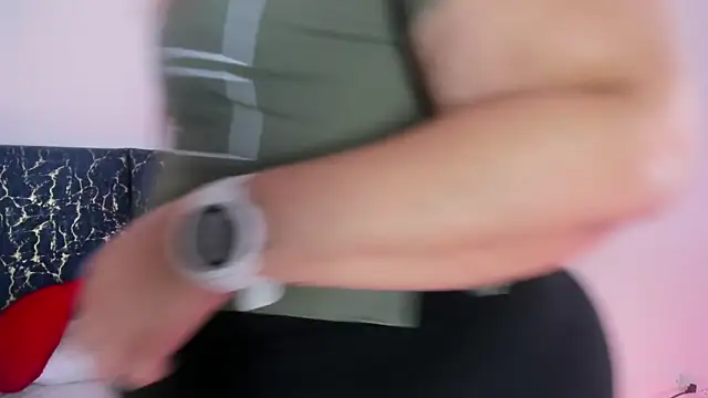 katte landerr online show from April 2026 01:29:02 PM