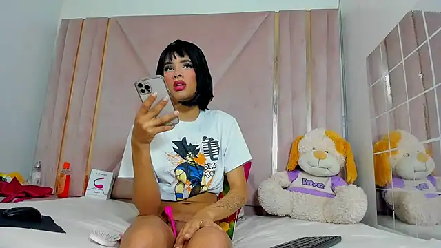 jazmin waked online show from December 2025 03:34:01 AM